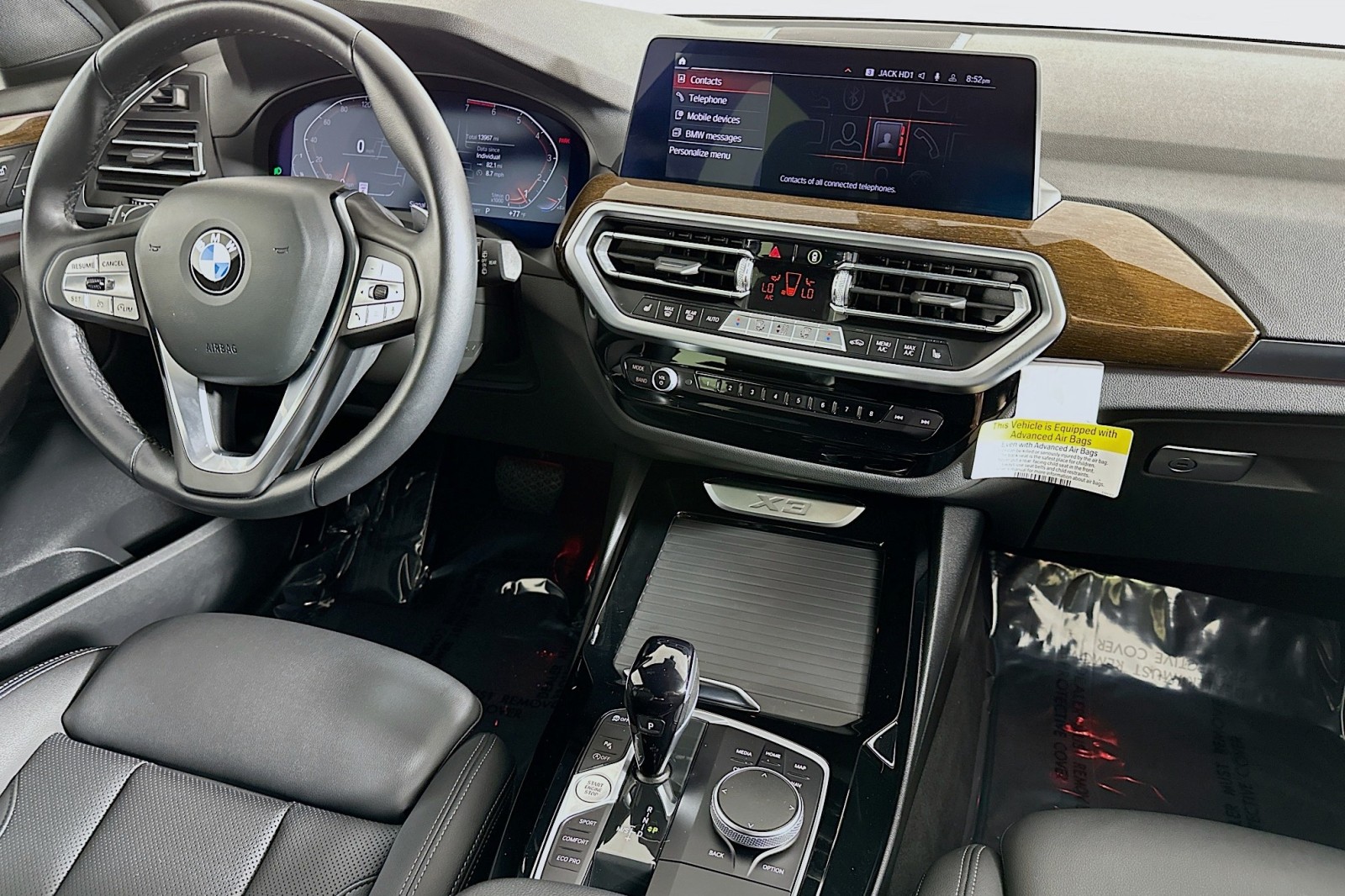 Used 2024 Jet Black BMW sDrive30i image 6