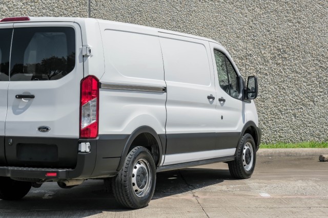 2019 Ford Transit Van  14