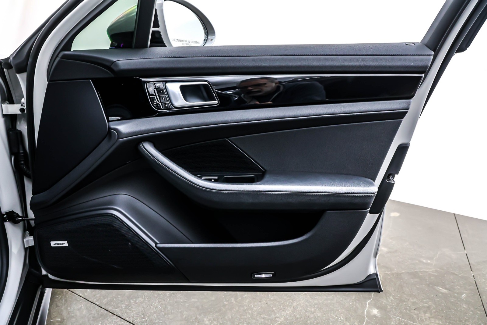 Used 2019 Chalk Porsche  image 23