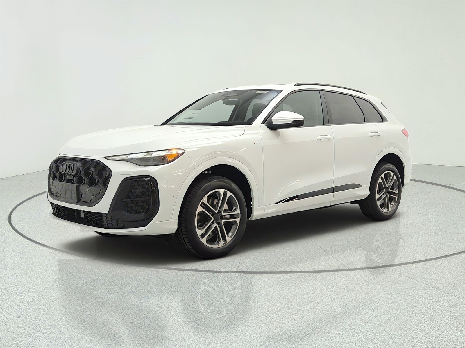 2026 Audi Q5 Premium 2.0 TFSI quattro
