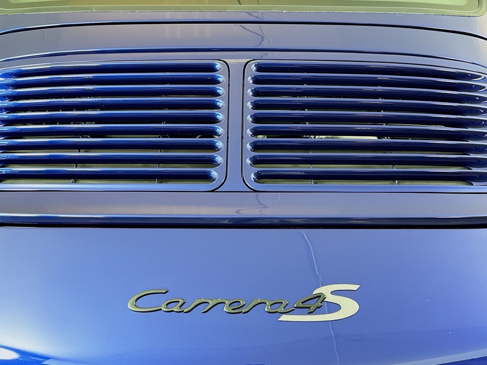 1996 Porsche 911 Carrera 4  26