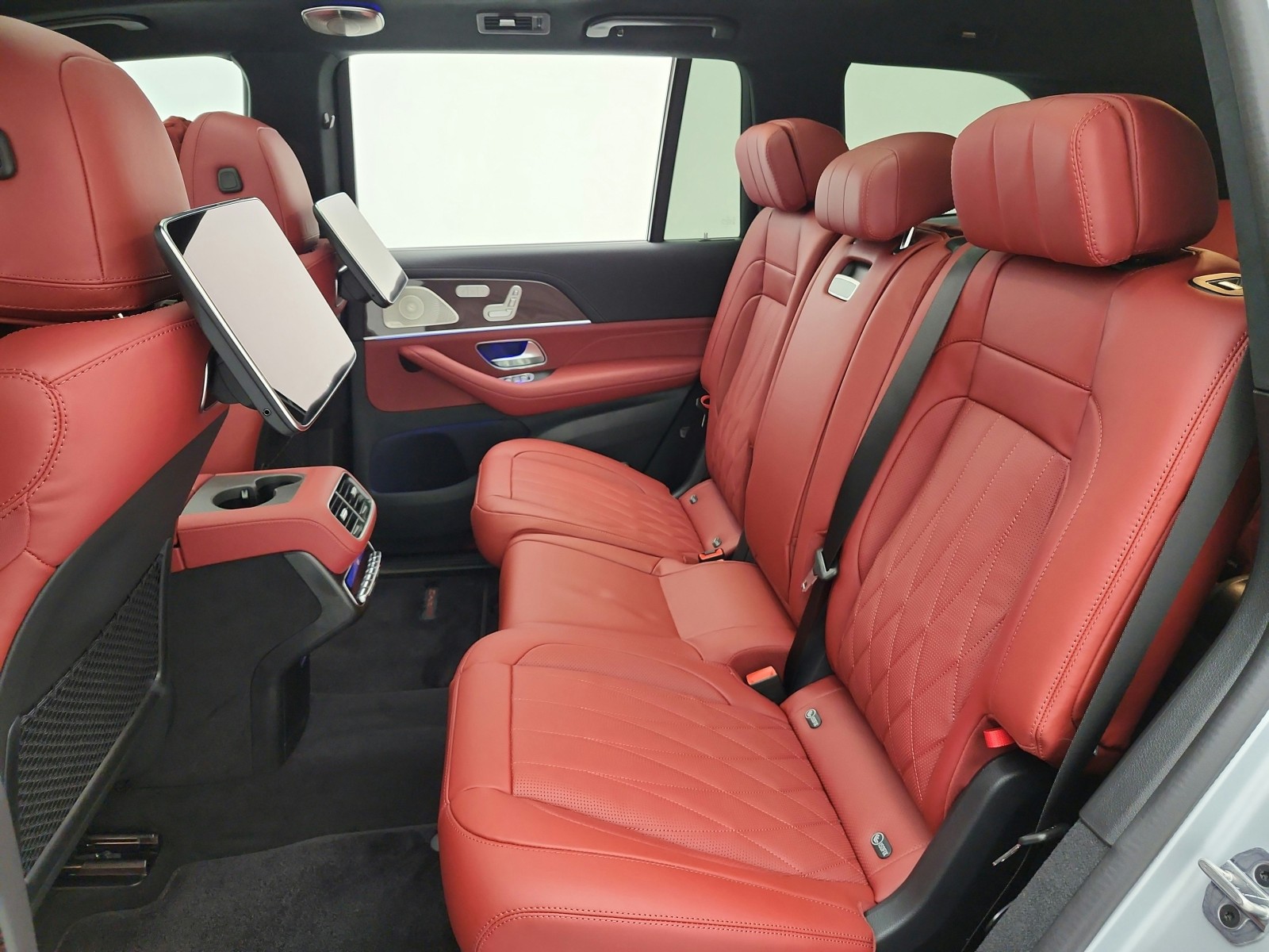 New 2026 CIRRUS SILVER MAGNO Mercedes-Benz AMG® GLS 63 image 11