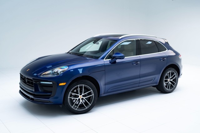 2025  Macan  in , 