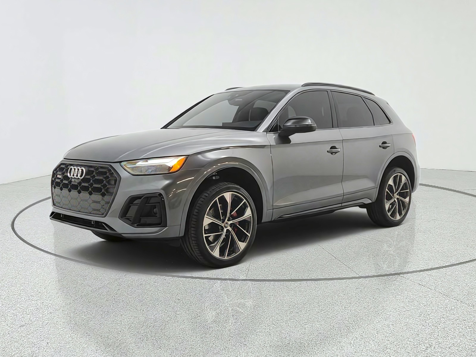 2024 Audi SQ5