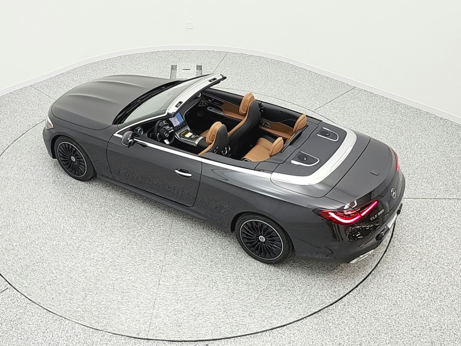 New 2026 Graphite Grey Metallic Mercedes-Benz CLE 300 image 33