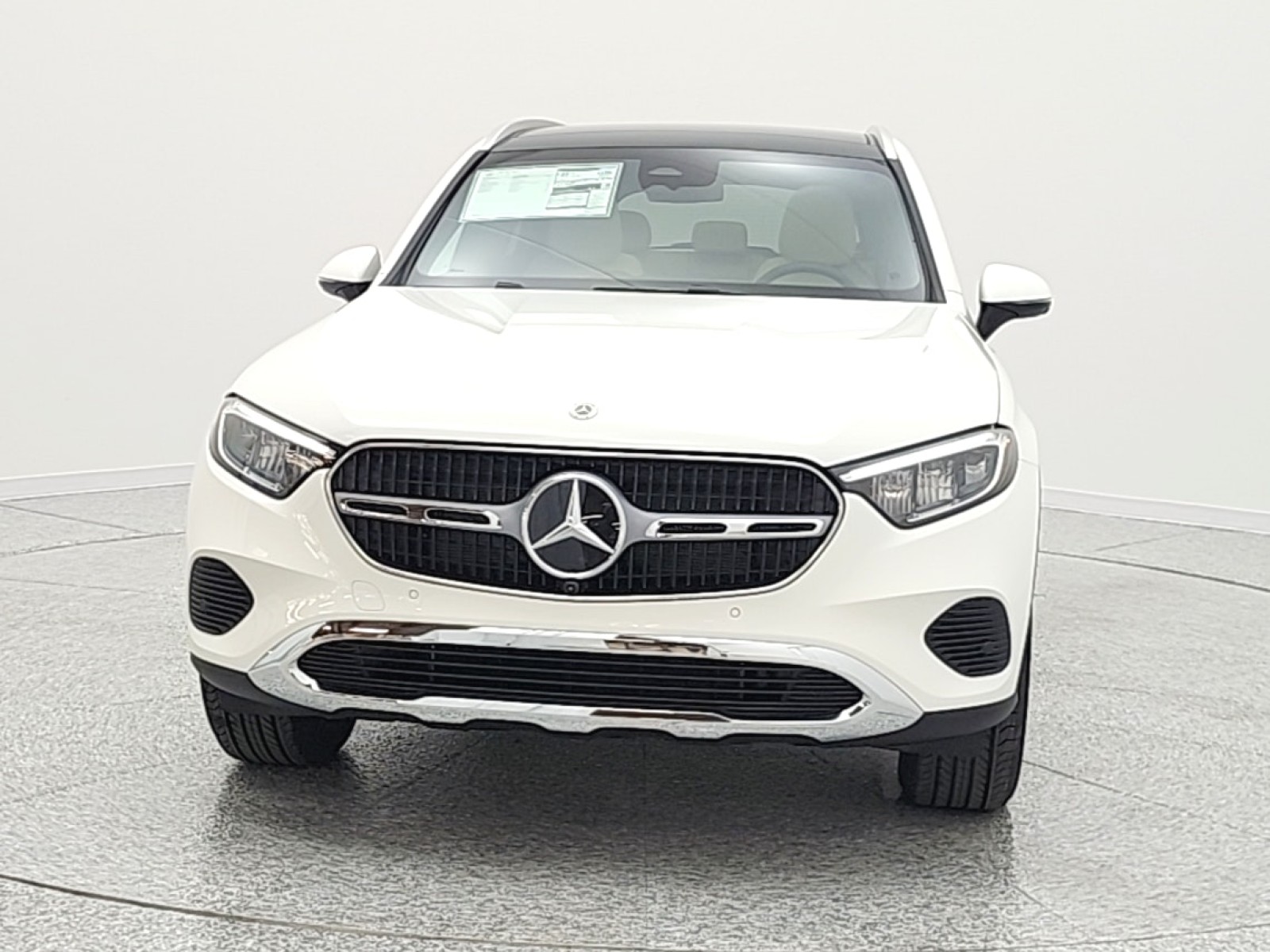 New 2026 Polar White Mercedes-Benz GLC 300 image 2