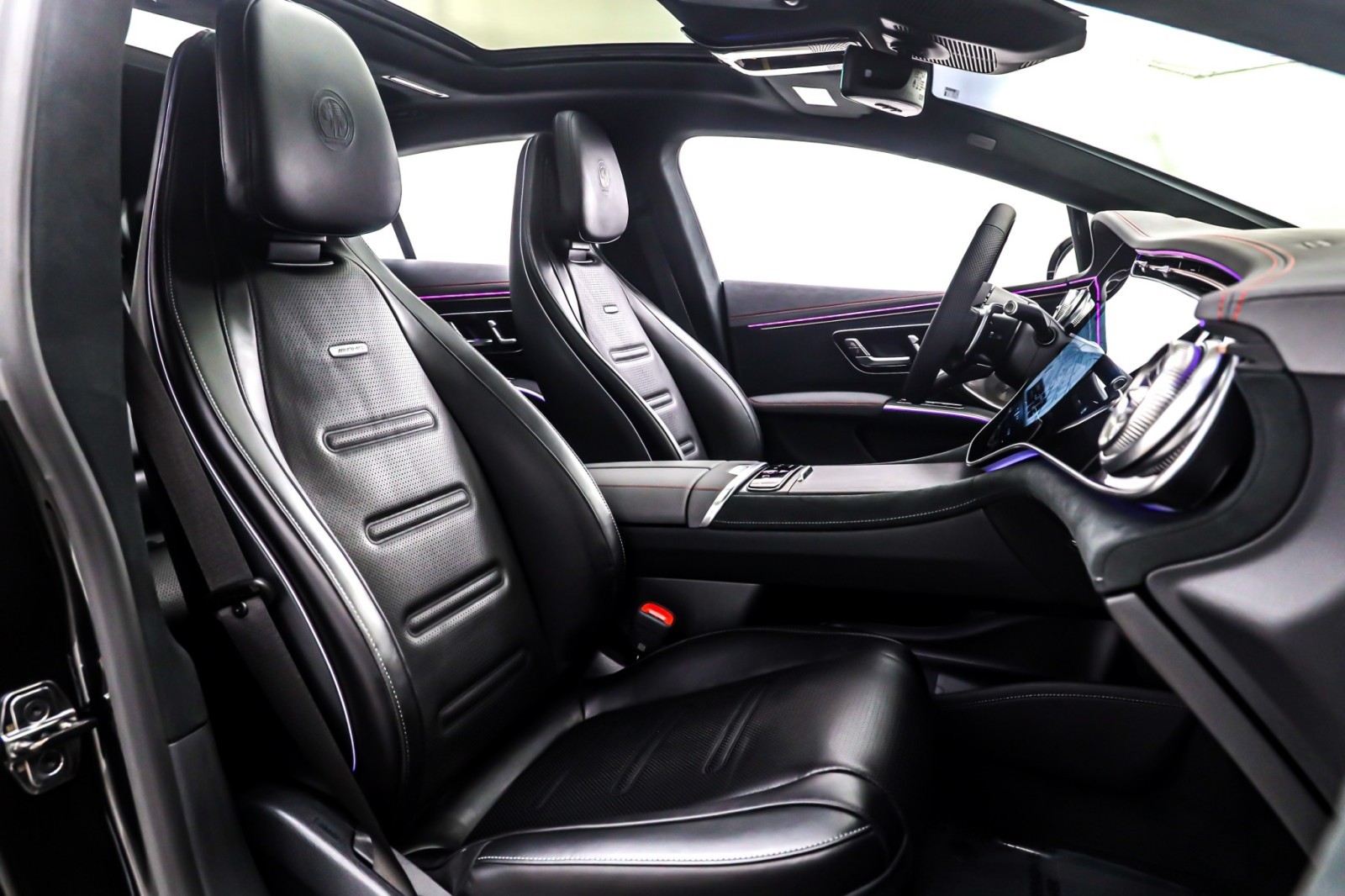 New 2025 Obsidian Black Metallic Mercedes-Benz AMG® EQS image 7