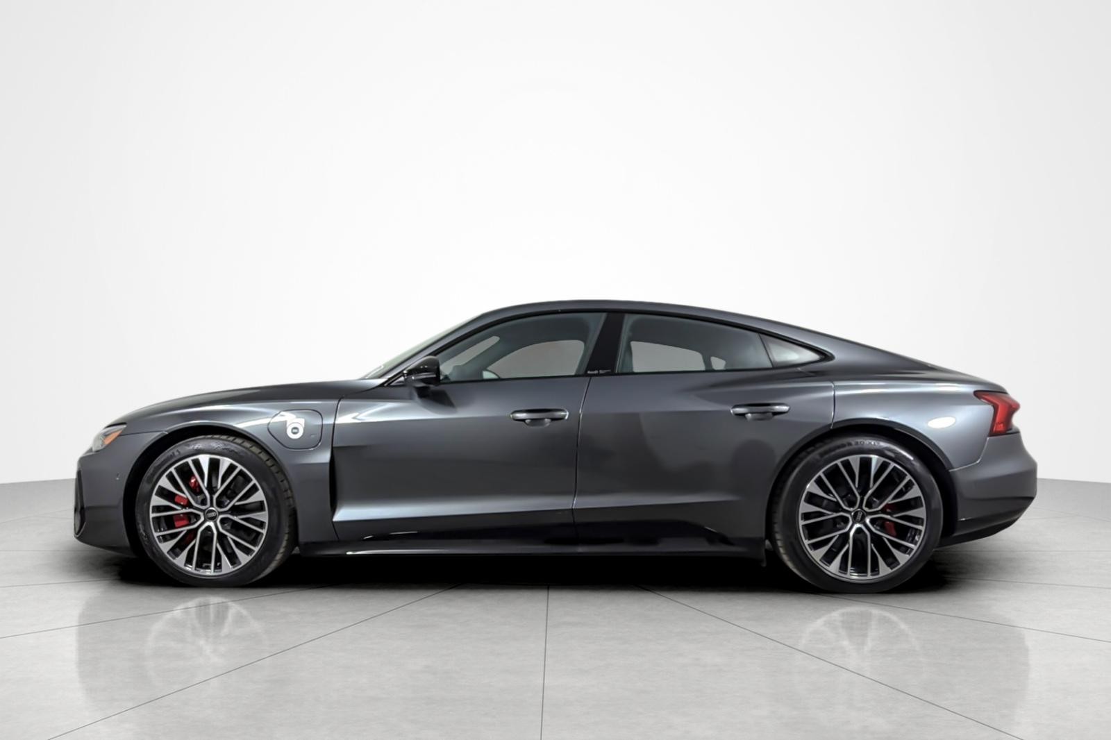 New 2026 Daytona Gray Pearl Effect Audi Premium Plus quattro image 3