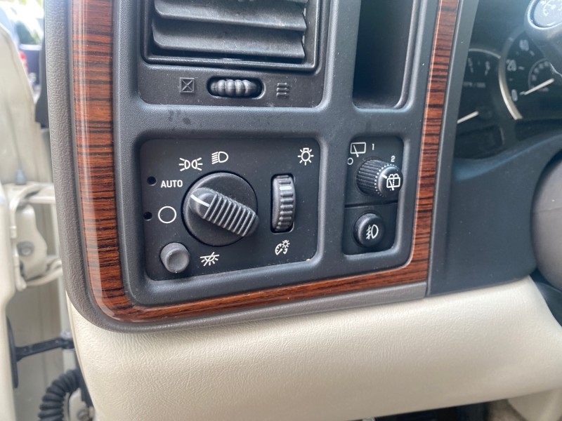 2003 Cadillac Escalade ESV SUV PEARL WHITE 4WD/AWD in , 