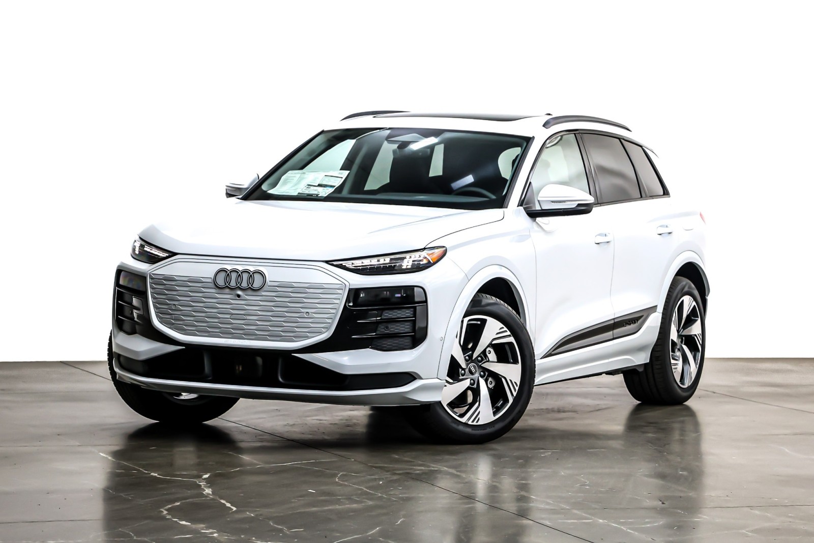 2025 Audi Q6 e-tron Premium Plus quattro