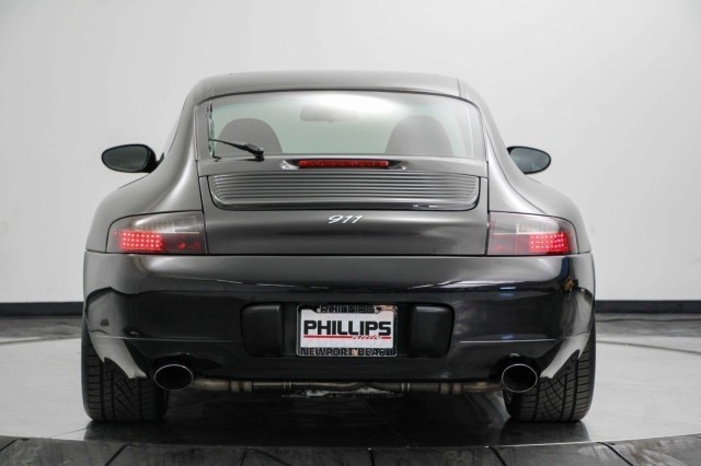 2000 Porsche 911 Carrera  4