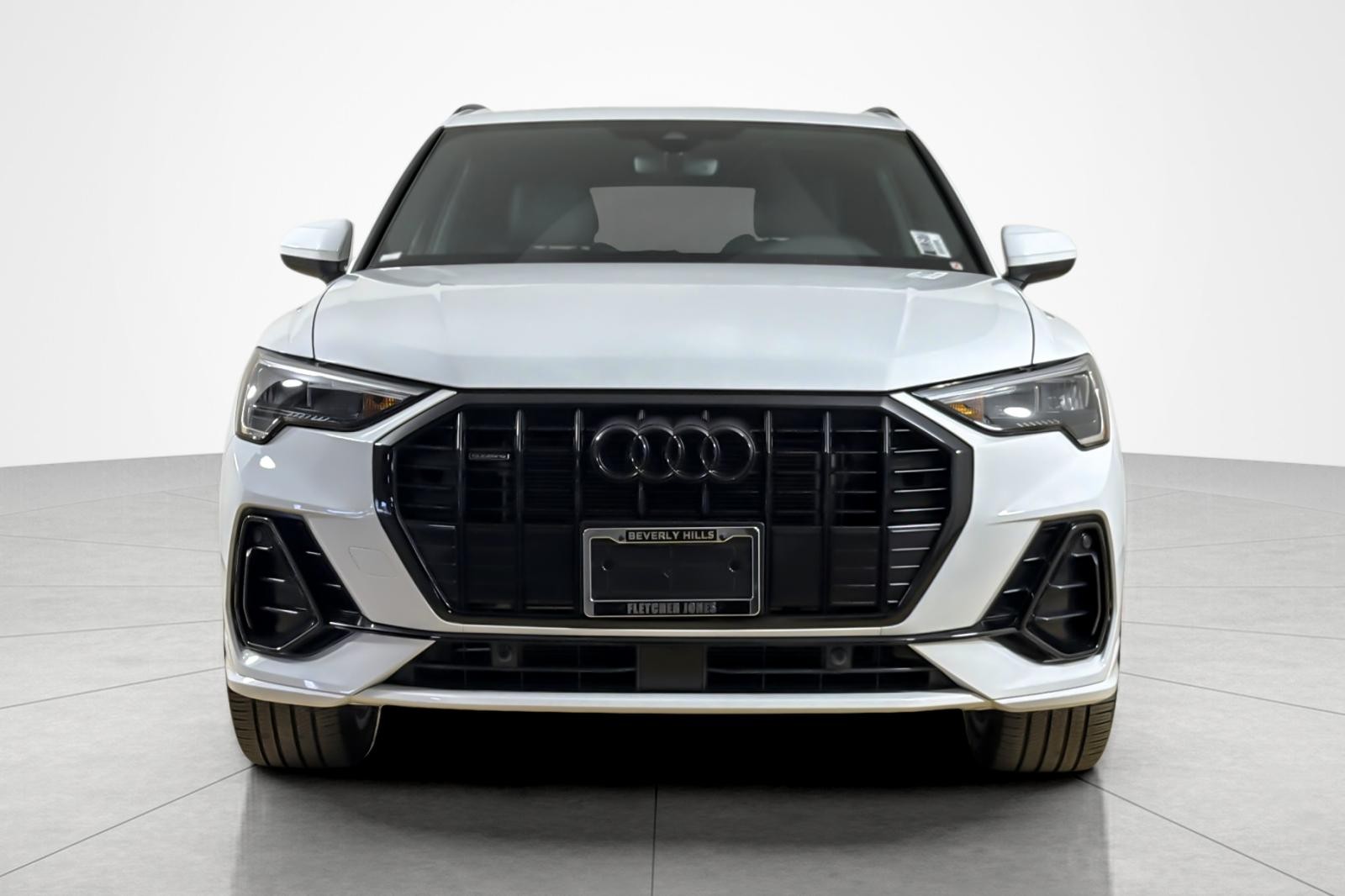 Used 2022 Ibis White Audi S line Premium 45 TFSI quattro image 8