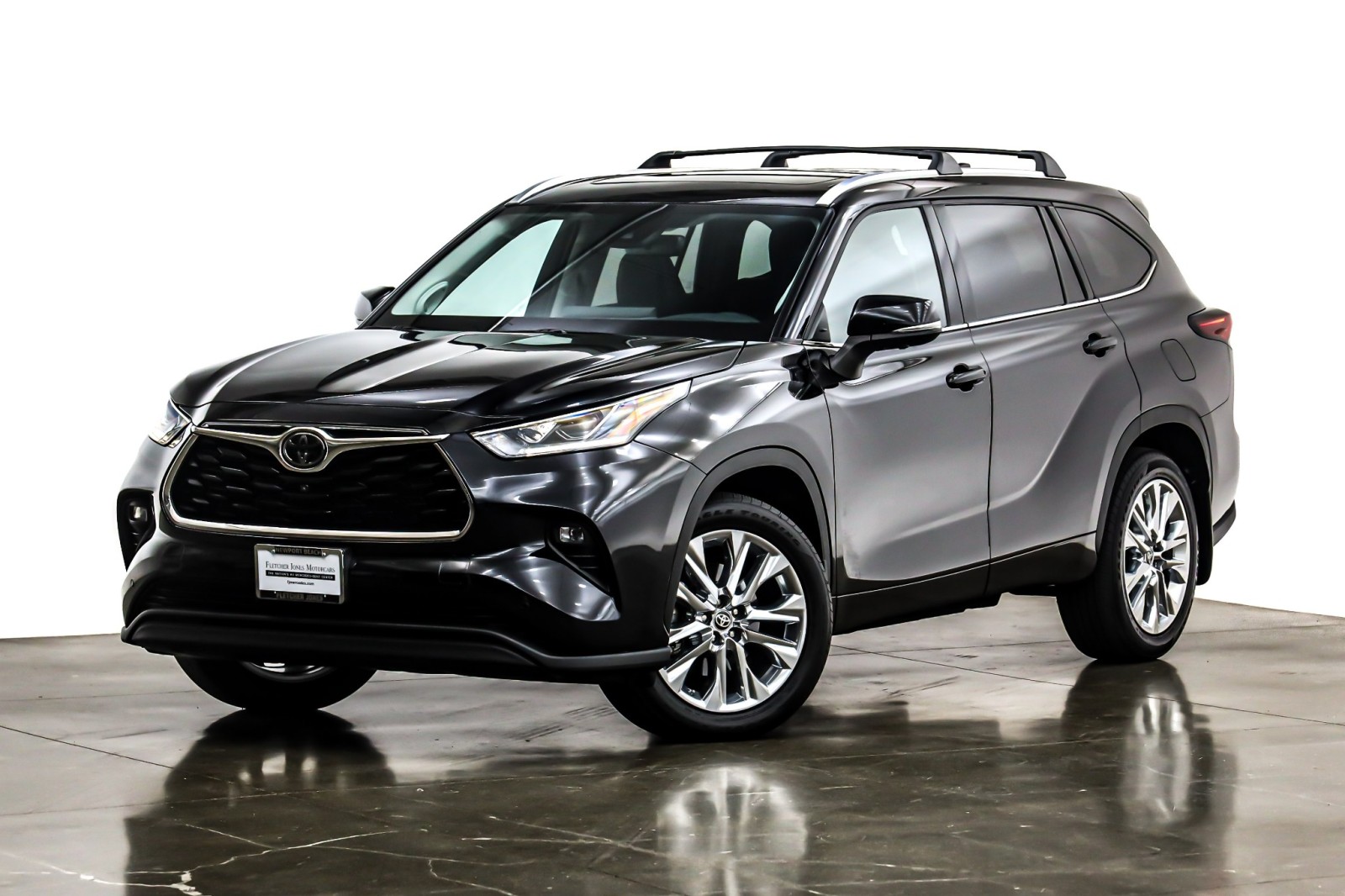 Pre-Owned 2023 Toyota Highlander Limited SUV in Carson