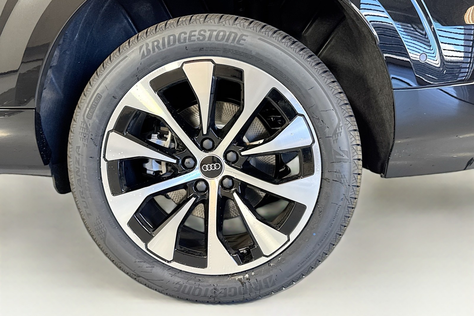 New 2026 Mythos Black Metallic Audi S line image 29