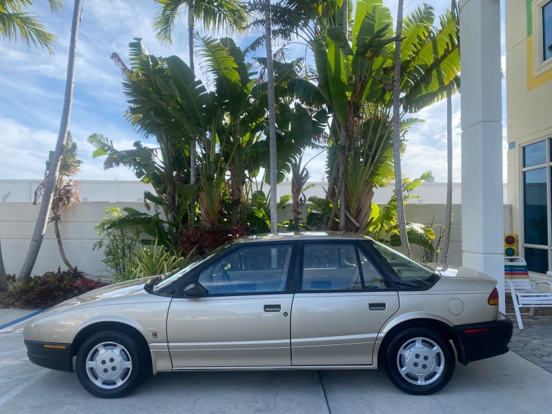 1995 Saturn SL LOW MILES 70,805 in ,