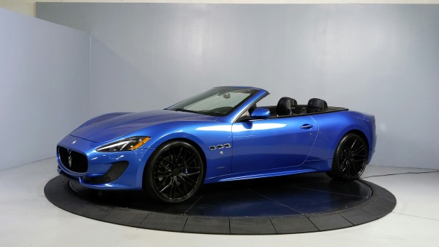 2017 Maserati GranTurismo Convertible Sport 3