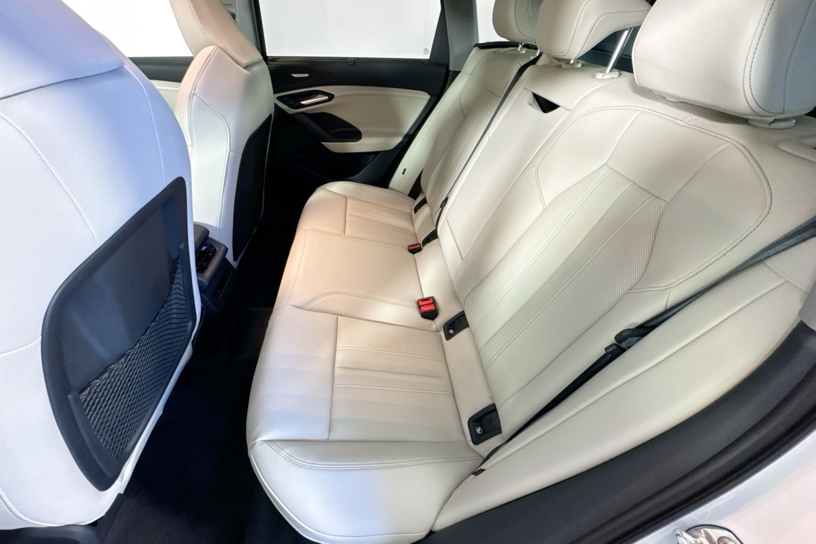 New 2025 Glacier White Metallic Audi Premium Plus quattro image 21