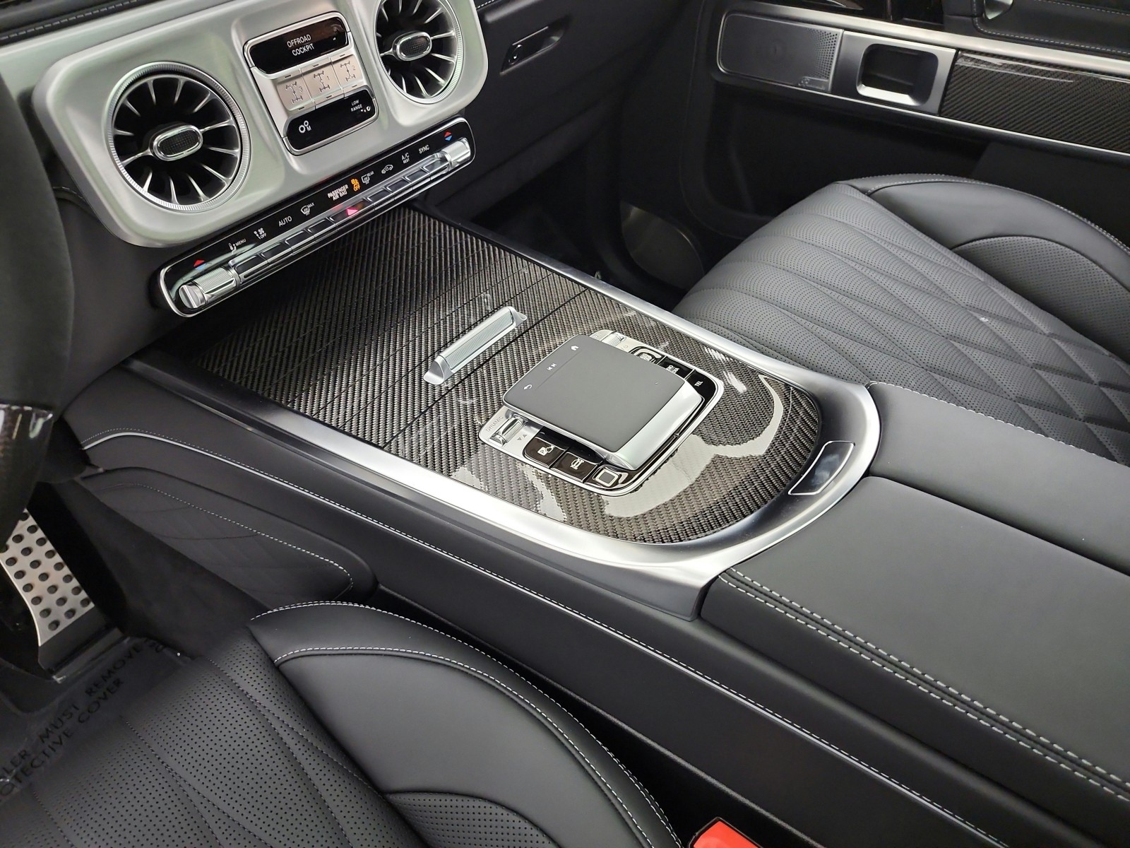 New 2027 Selenite Grey Metallic Mercedes-Benz AMG® G 63 SUV image 10