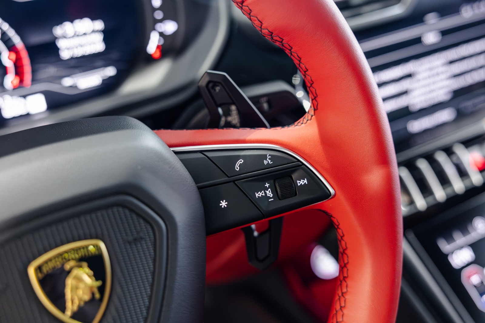 Used Car 2022 Lamborghini Urus  For Sale Under $230,000 In Boerne, Texas
