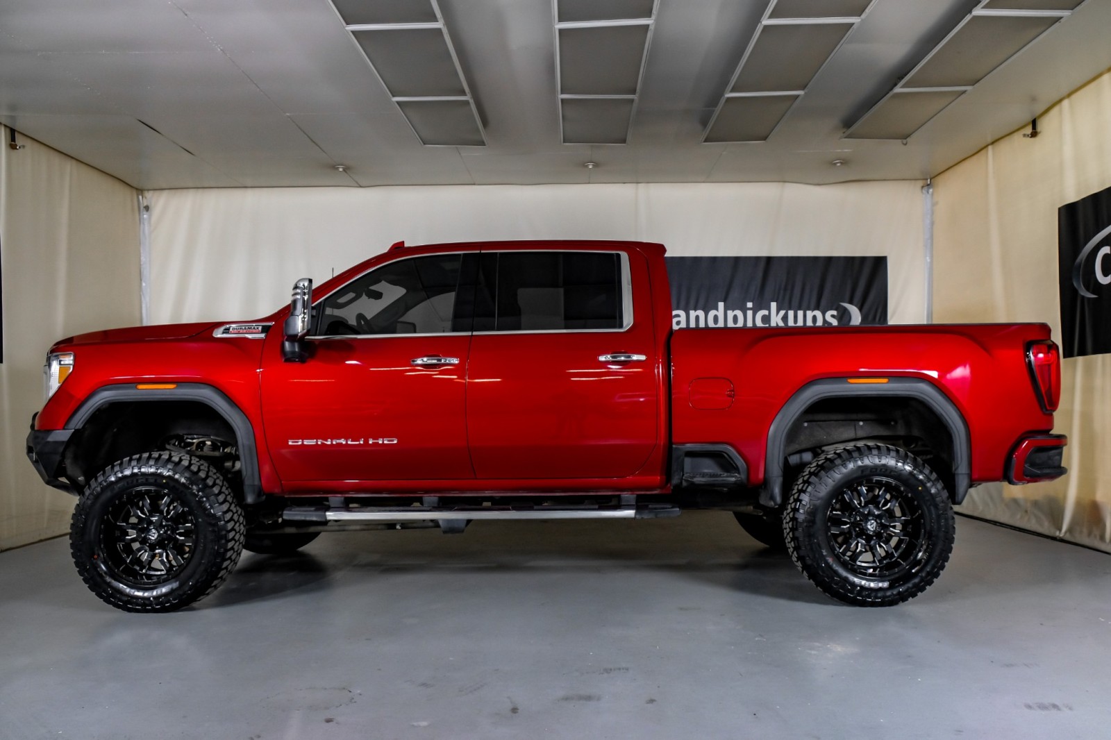 2021 GMC Sierra 2500HD Denali 11