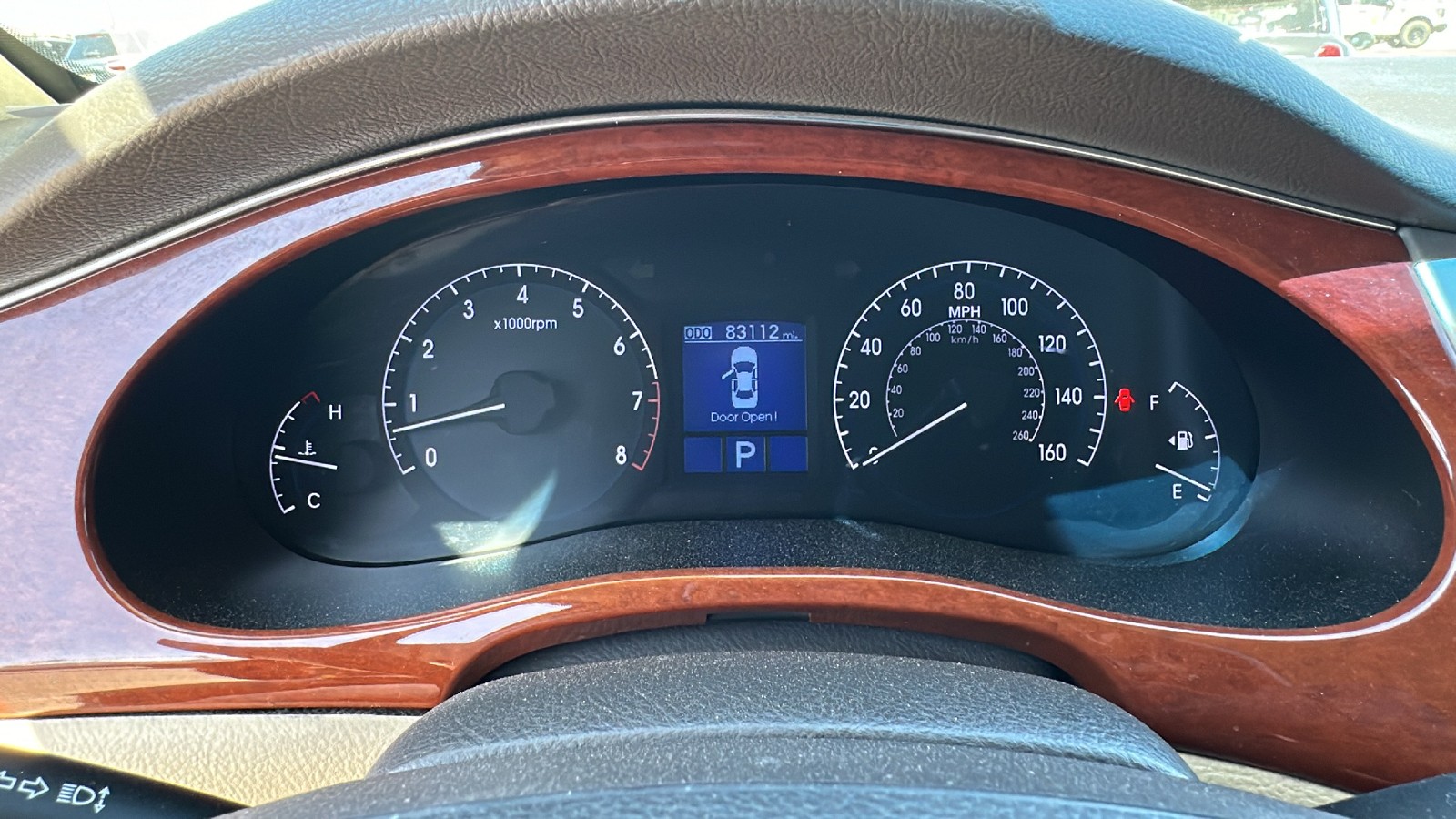 2013 Hyundai Genesis 3.8L 29