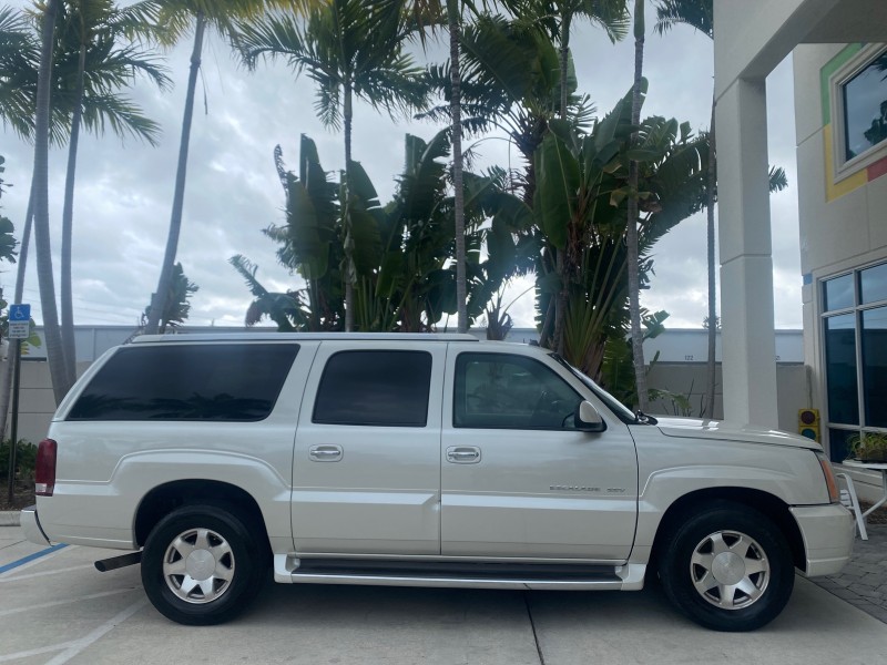 2003 Cadillac Escalade ESV SUV PEARL WHITE 4WD/AWD in , 
