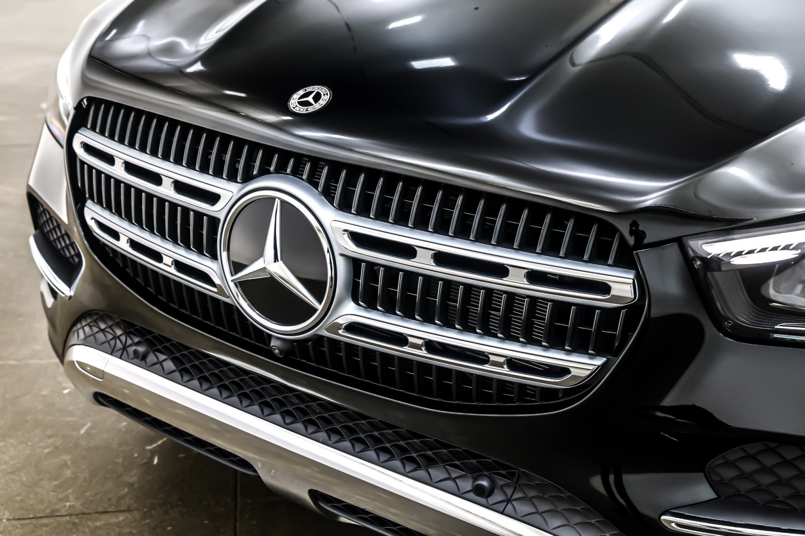 New 2026 Black Mercedes-Benz GLE 350 image 13