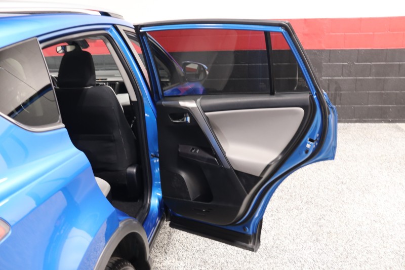 2018 Toyota RAV4 XLE FED 4dr Suv in , 