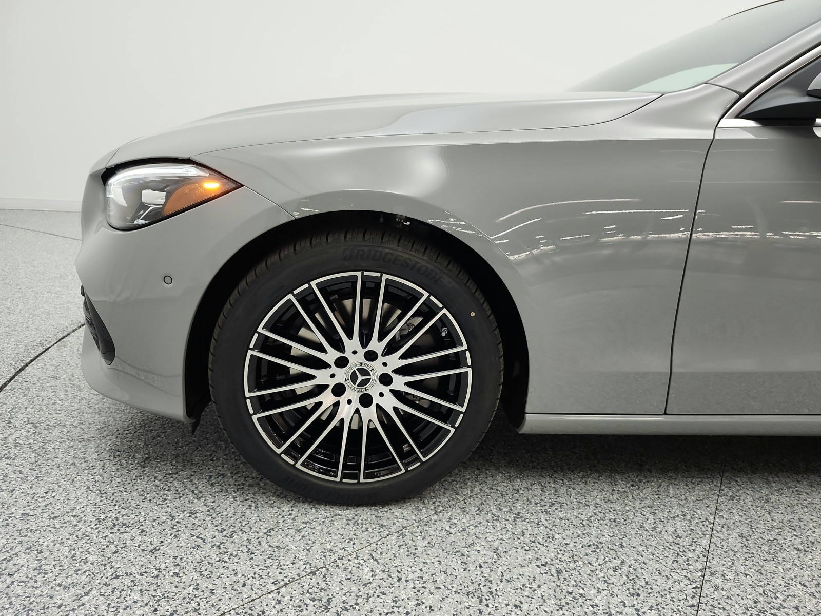 New 2026 MANUFAKTUR Alpine Grey Mercedes-Benz C 300 Sedan image 15