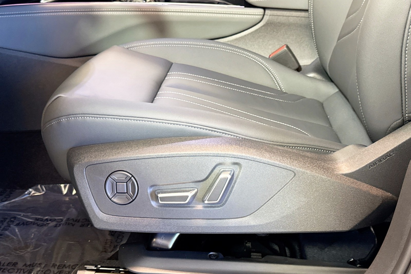 New 2026 Mythos Black Metallic Audi S line image 17