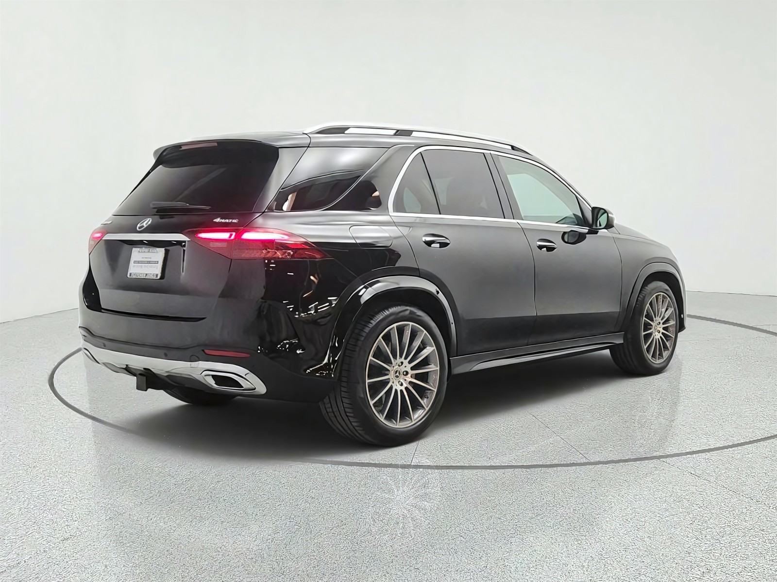 Certified Used 2024 Black Mercedes-Benz GLE 350 4MATIC® SUV image 5