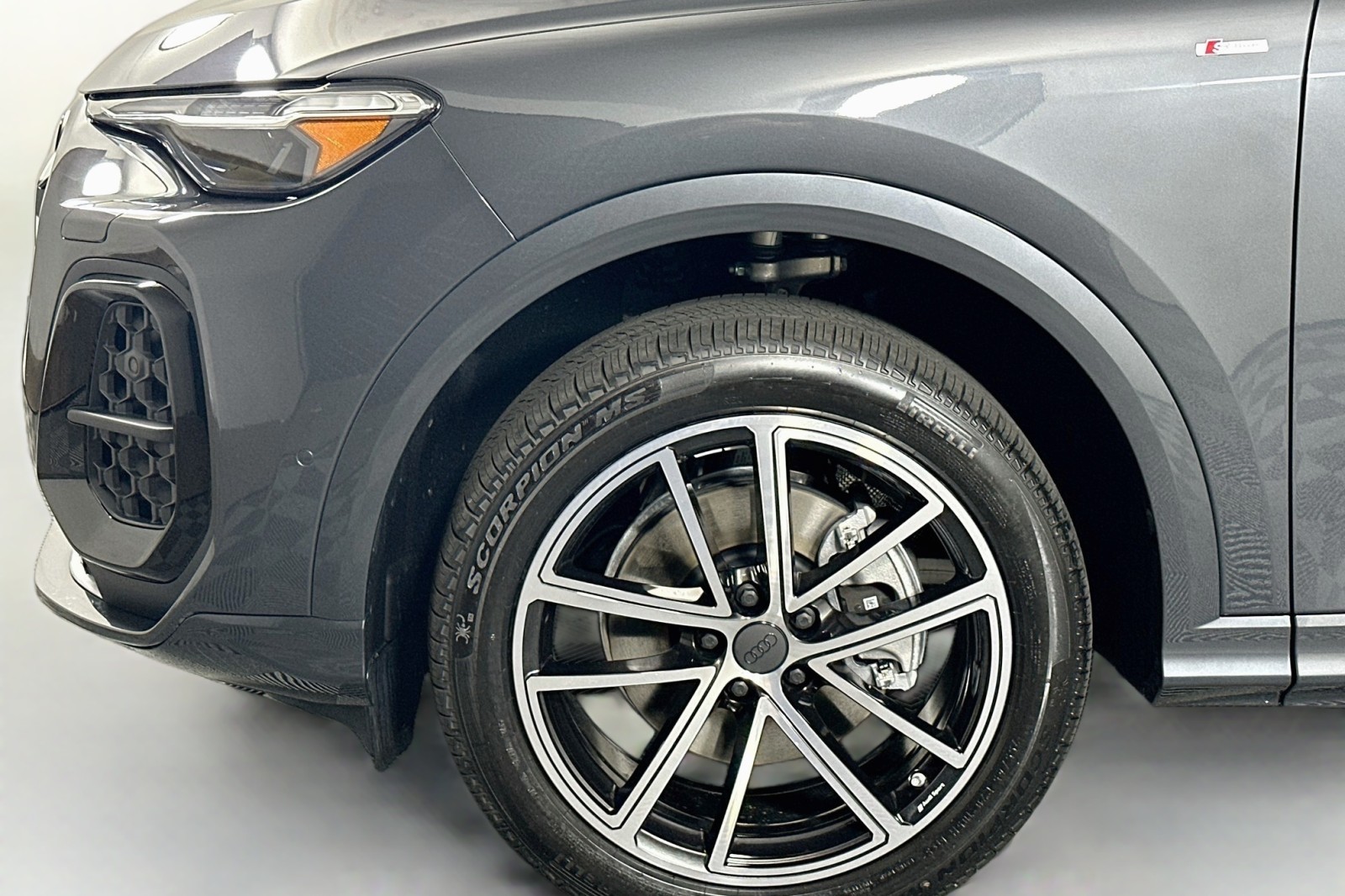 New 2026 Tambora Gray Metallic Audi Premium Plus image 11