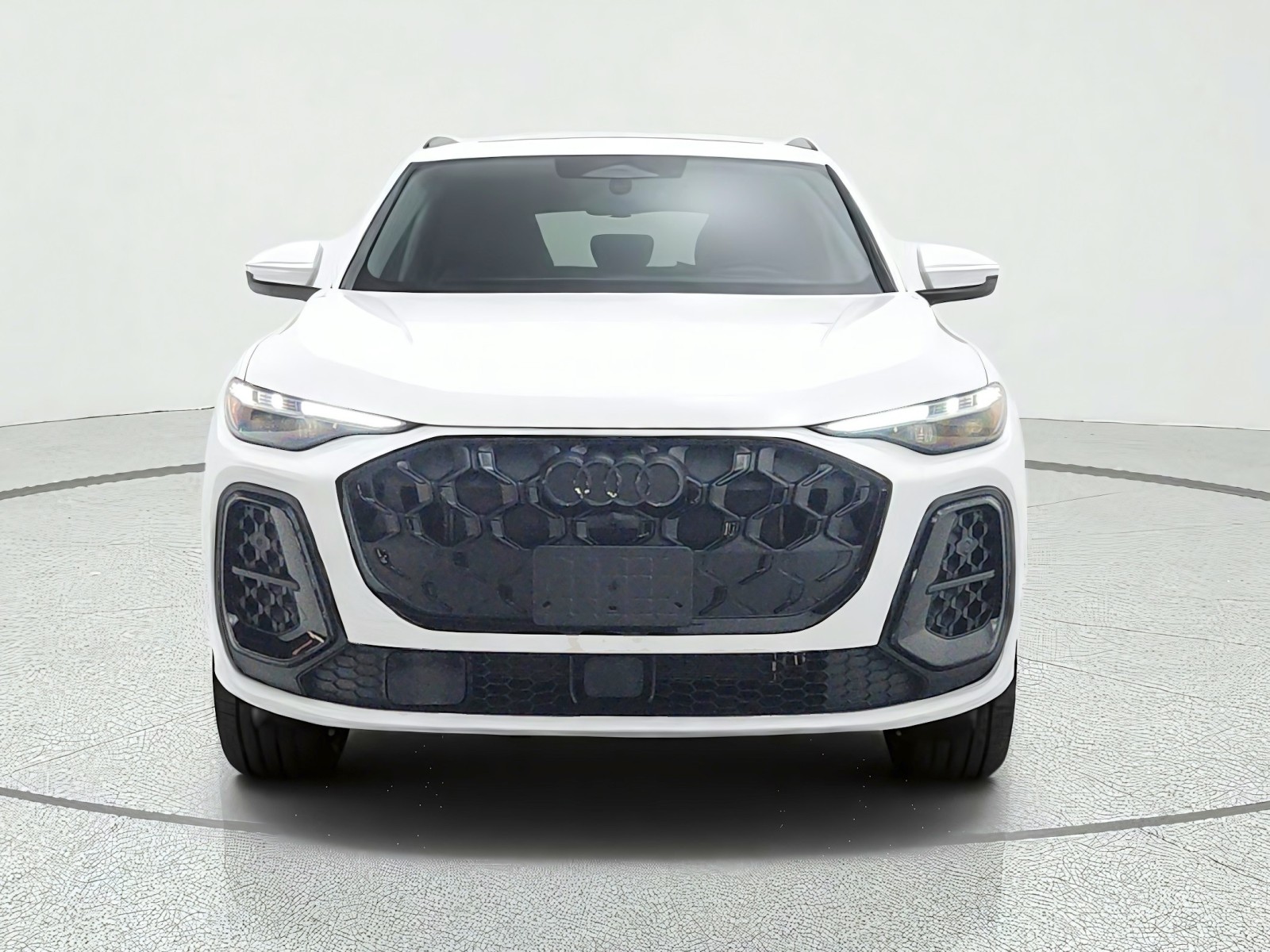 New 2026 Arkona White Audi Premium Plus 2.0 TFSI quattro image 2