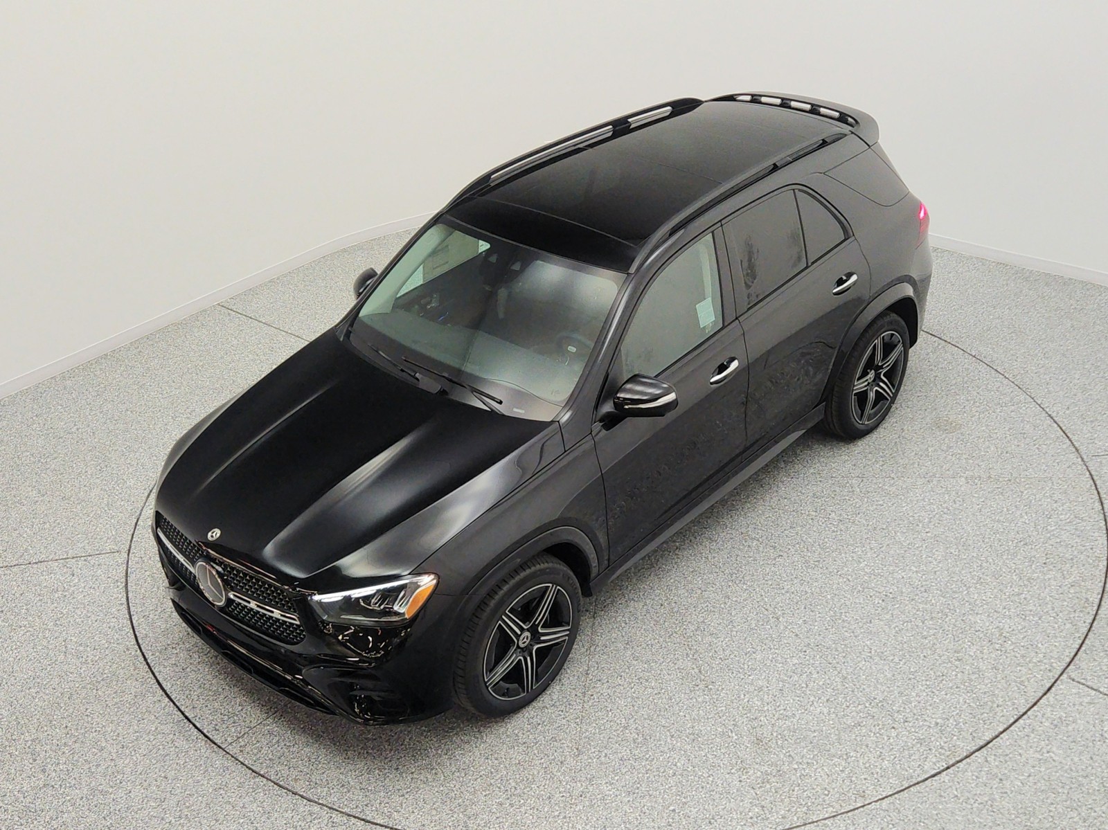 New 2026 Obsidian Black Metallic Mercedes-Benz GLE 350 SUV image 16