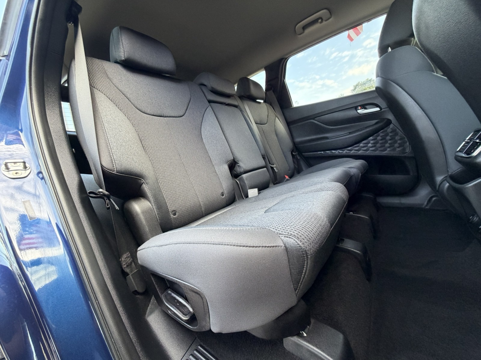 2020 Hyundai Santa Fe - $15,977