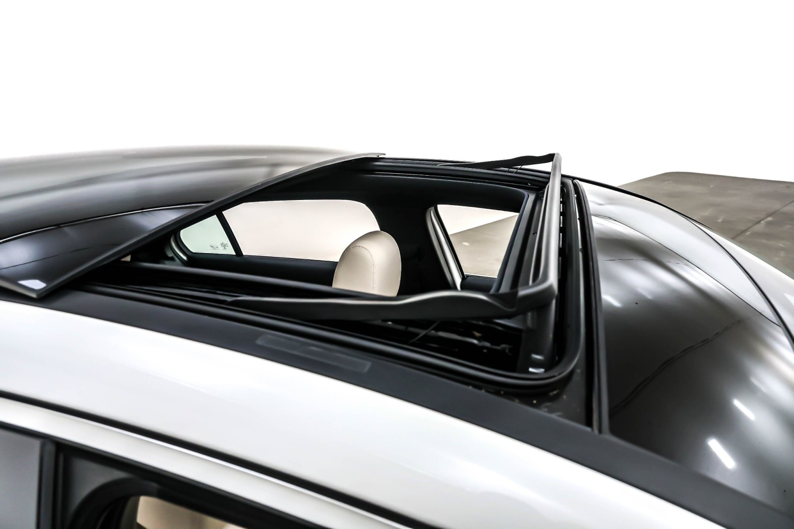 Used 2021 Polar White Mercedes-Benz A 220 Sedan image 21