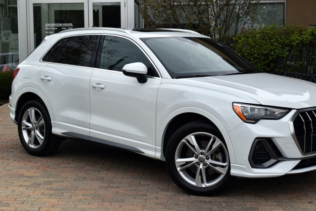 2021 Audi Q3 AWD Pano Moonroof Leather Heated Seats Park Assist 4