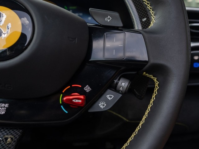 Ferrari 296 GTS