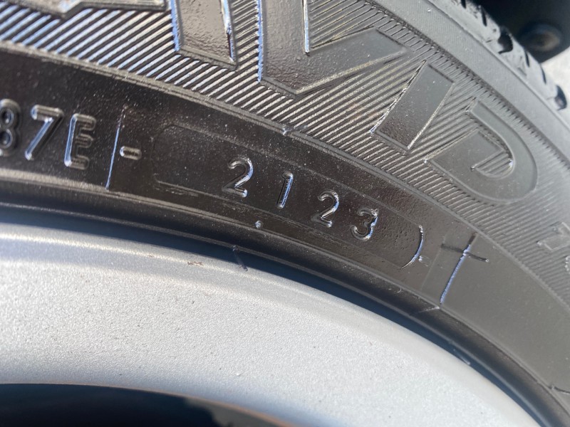 2006 Toyota Camry Solara SE V6 CONV LOW MILES 57,572 in ,