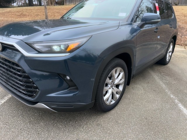 ToyotaGrand Highlander3