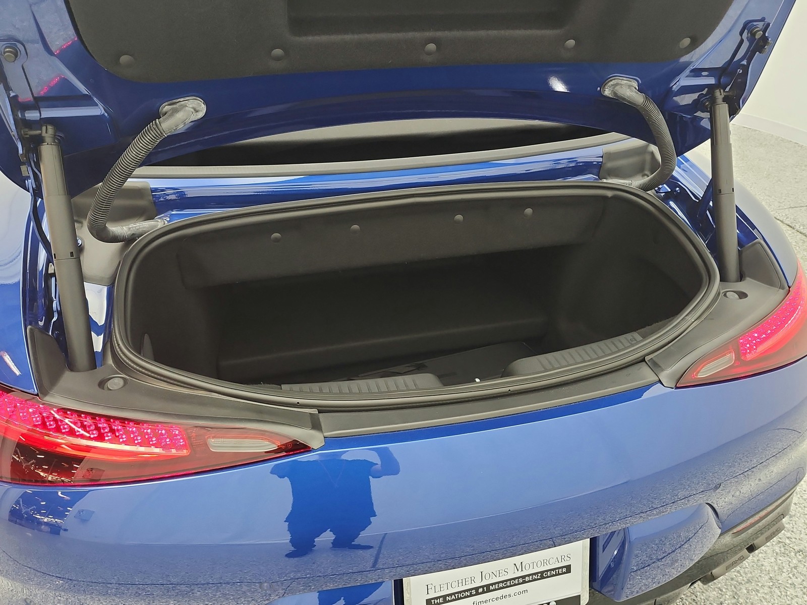 Certified Used 2022 Starling Blue Metallic Mercedes-Benz AMG® SL 63 image 33