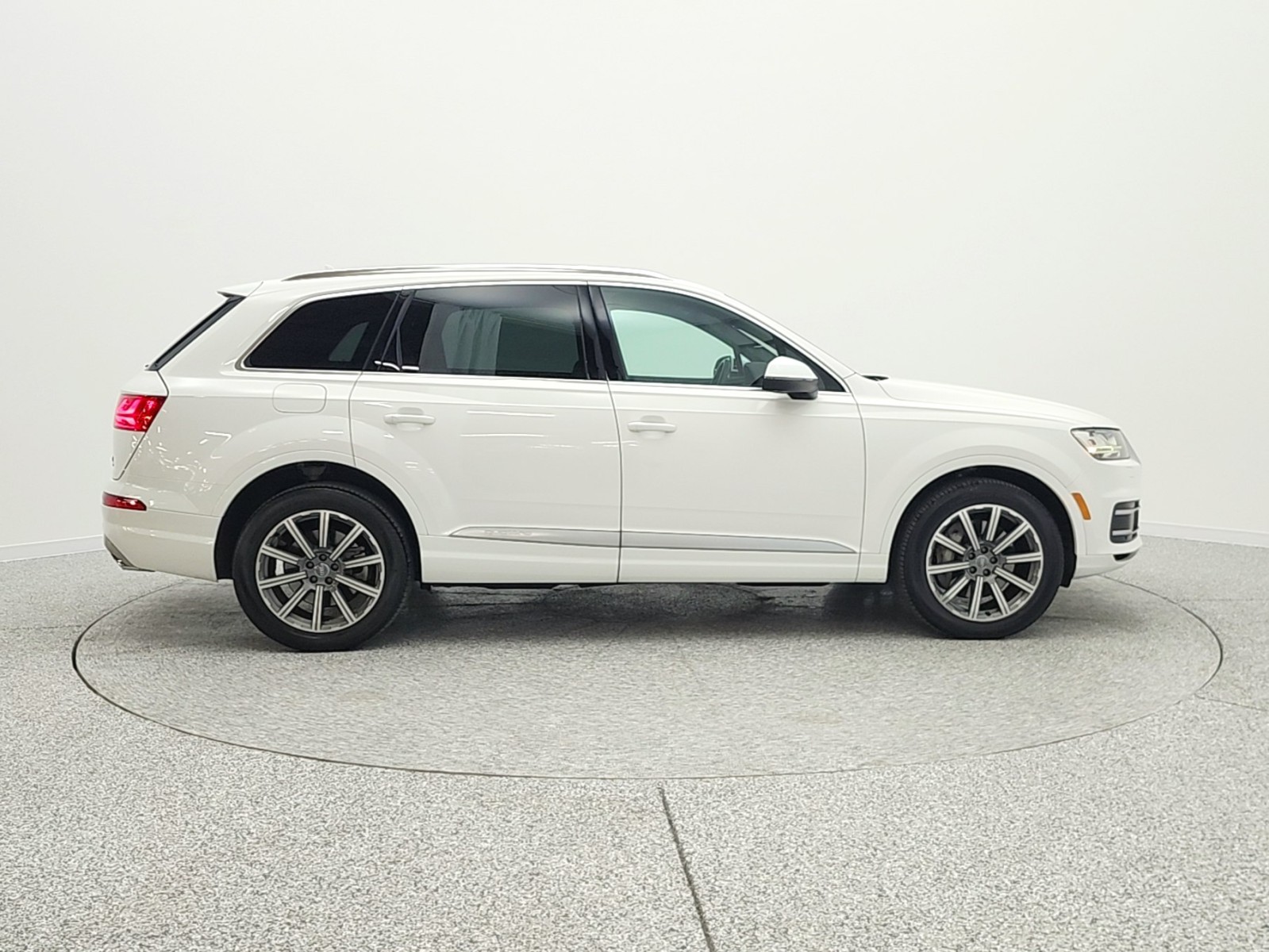 Used 2018 Carrara White Audi 3.0 TFSI Premium Plus image 4