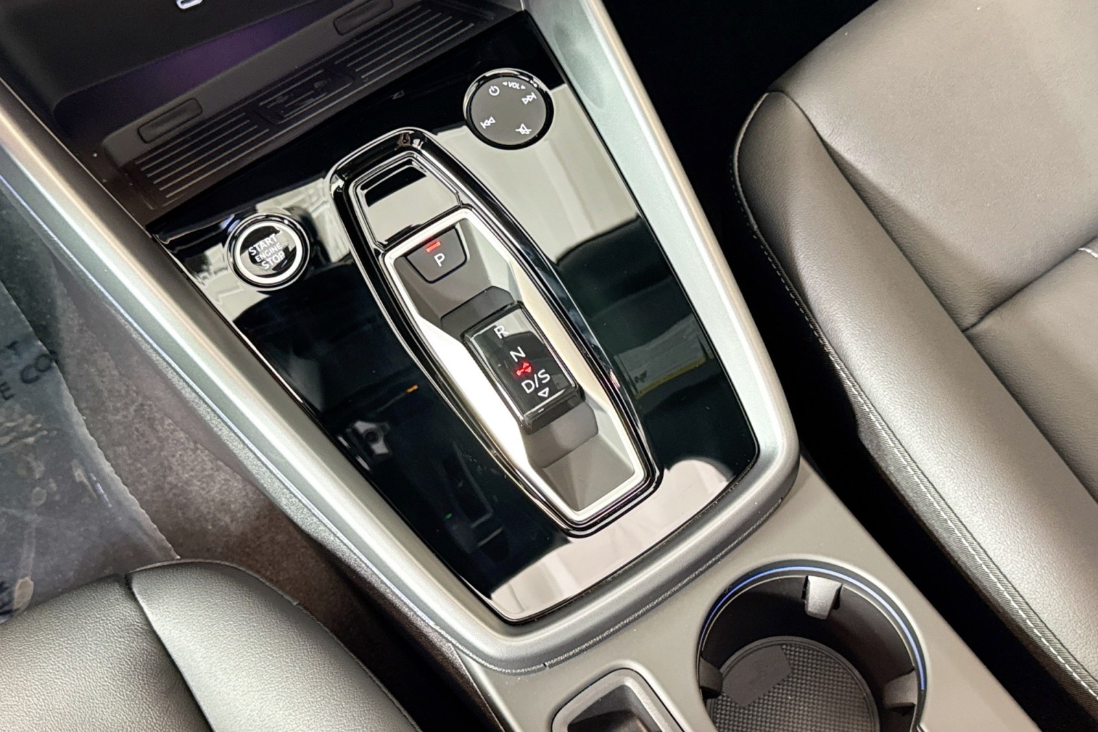 New 2026 District Green Metallic Audi Premium quattro image 14