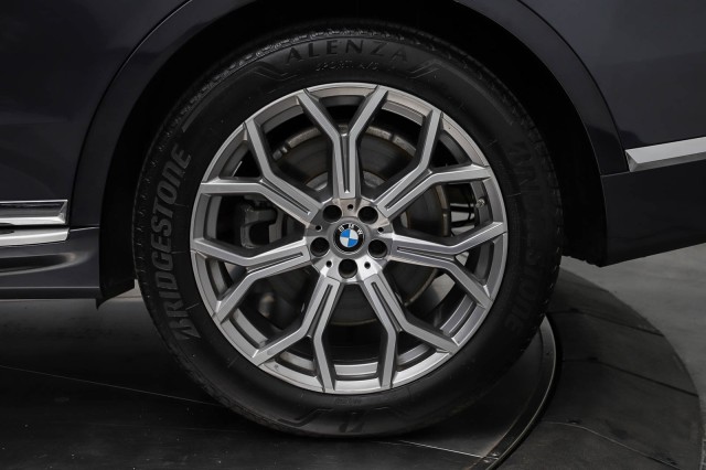 2019 BMW X7 xDrive40i 14