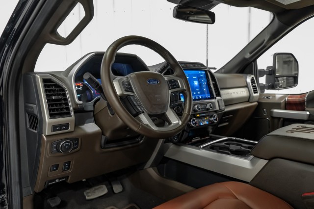 2022 Ford F-450 King Ranch 14