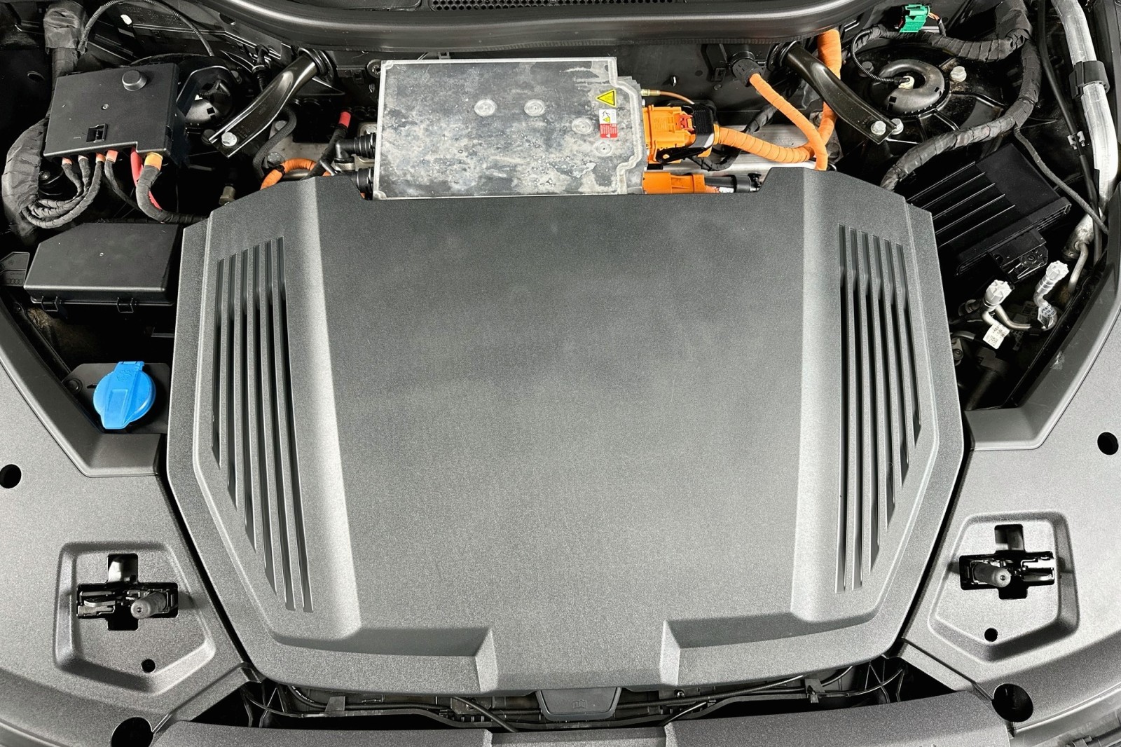 Used 2022 Brilliant Black Audi Premium image 13