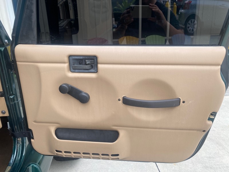 1999 Jeep Wrangler Sahara AUYO AC 6 CYL LOW MILES 47,009 in , 