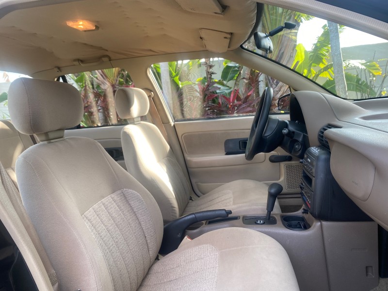 1995 Saturn SL LOW MILES 70,805 in ,