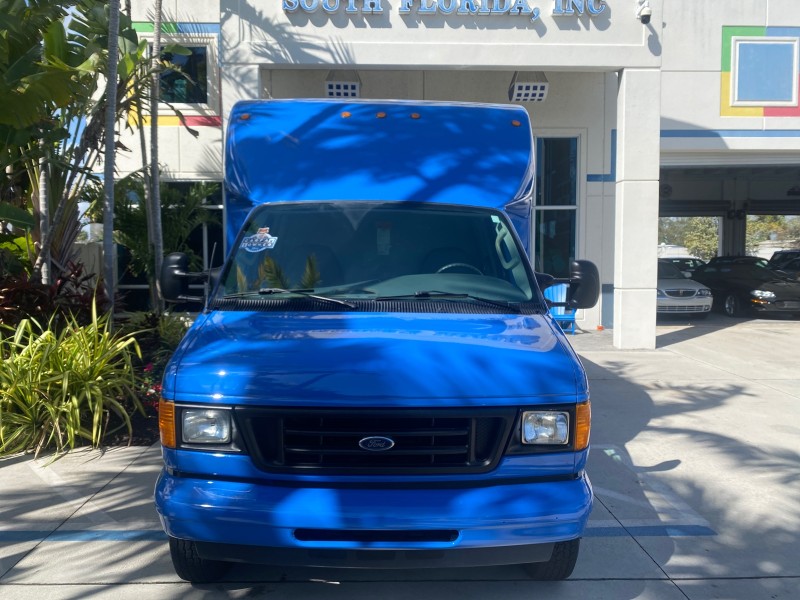 2006 Ford Econoline Commercial Cutaway LOW MILES 27,641 1 OWNER in , 