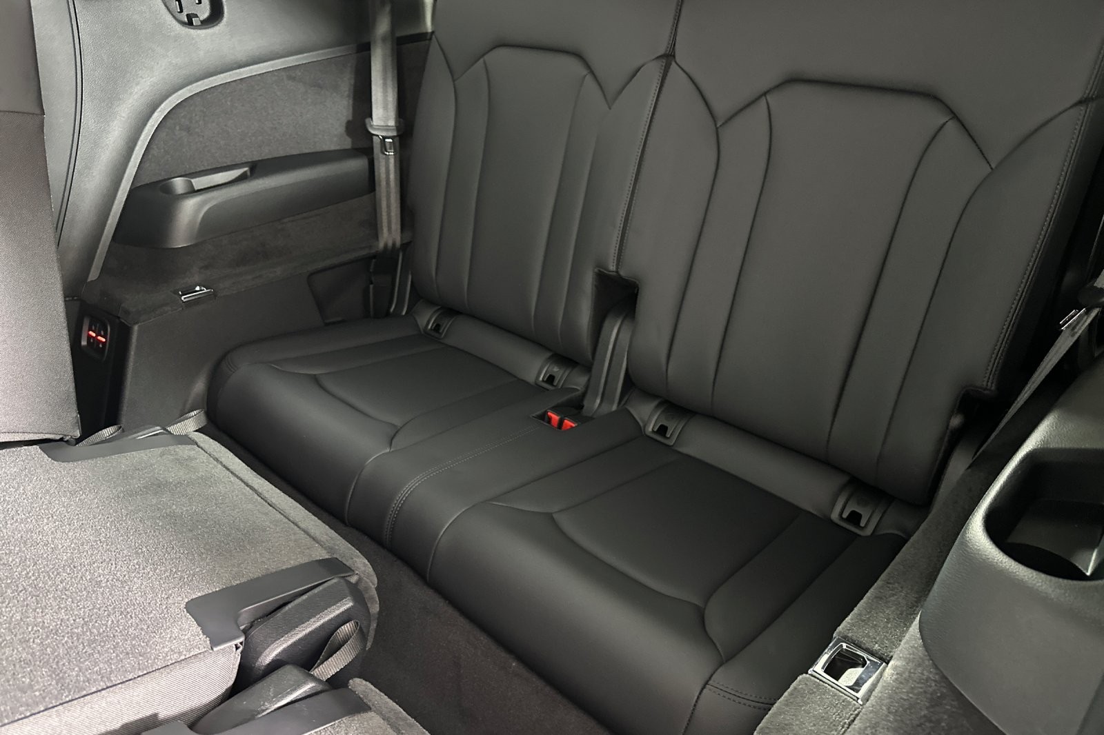 New 2026 Samurai Gray Metallic Audi Premium Plus 45 quattro image 14